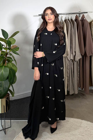 AMIRA LACE ABAYA POWDER PINK
