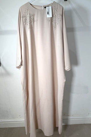 AMIRA LACE ABAYA POWDER PINK
