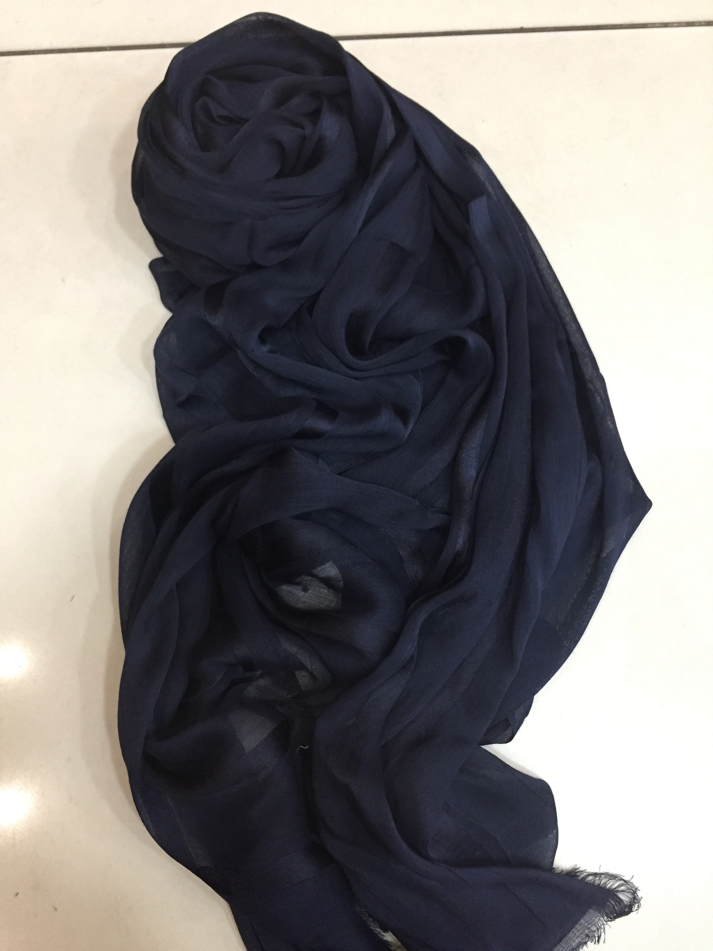 Navy with stripe detail