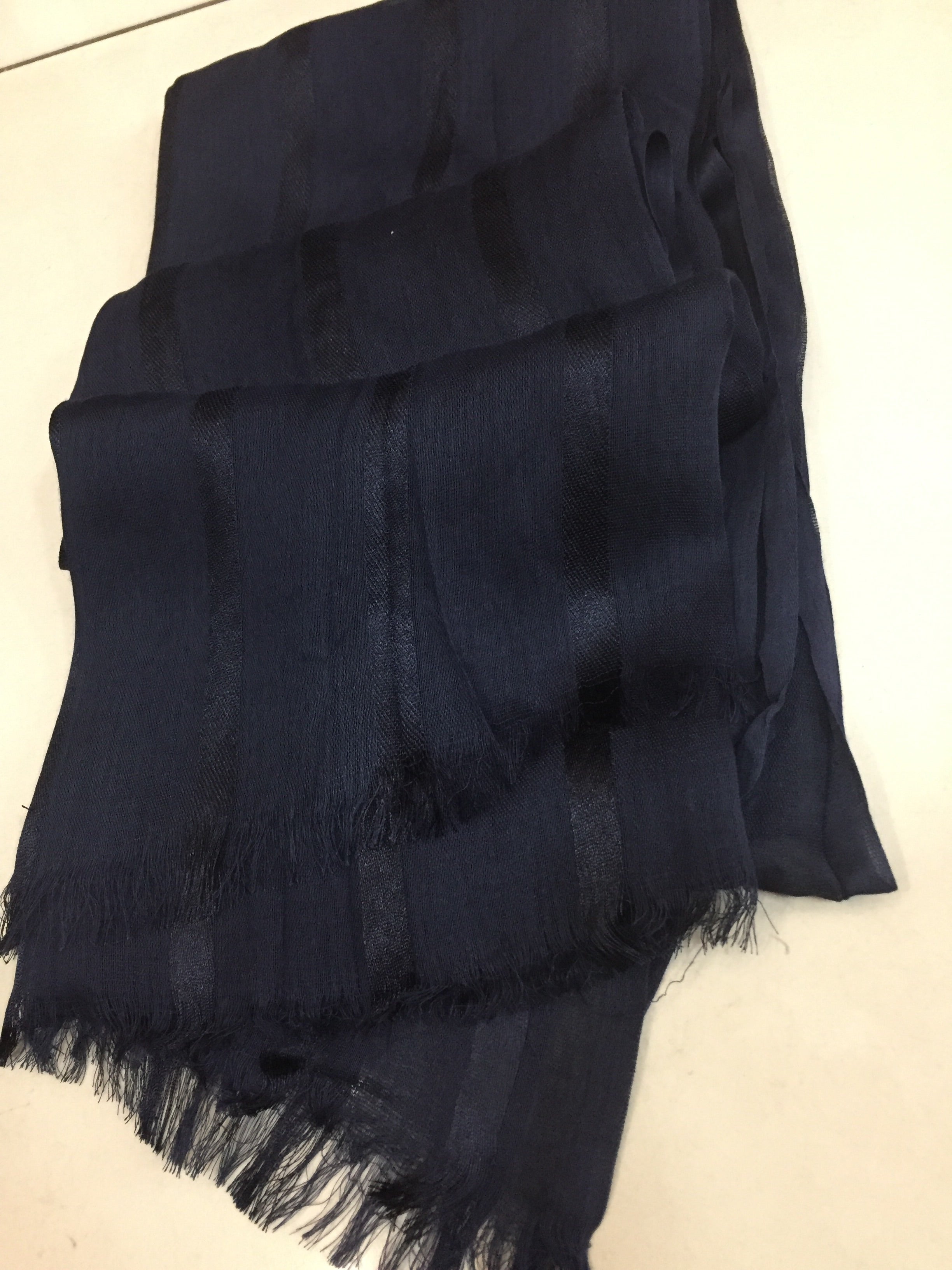 Navy with stripe detail