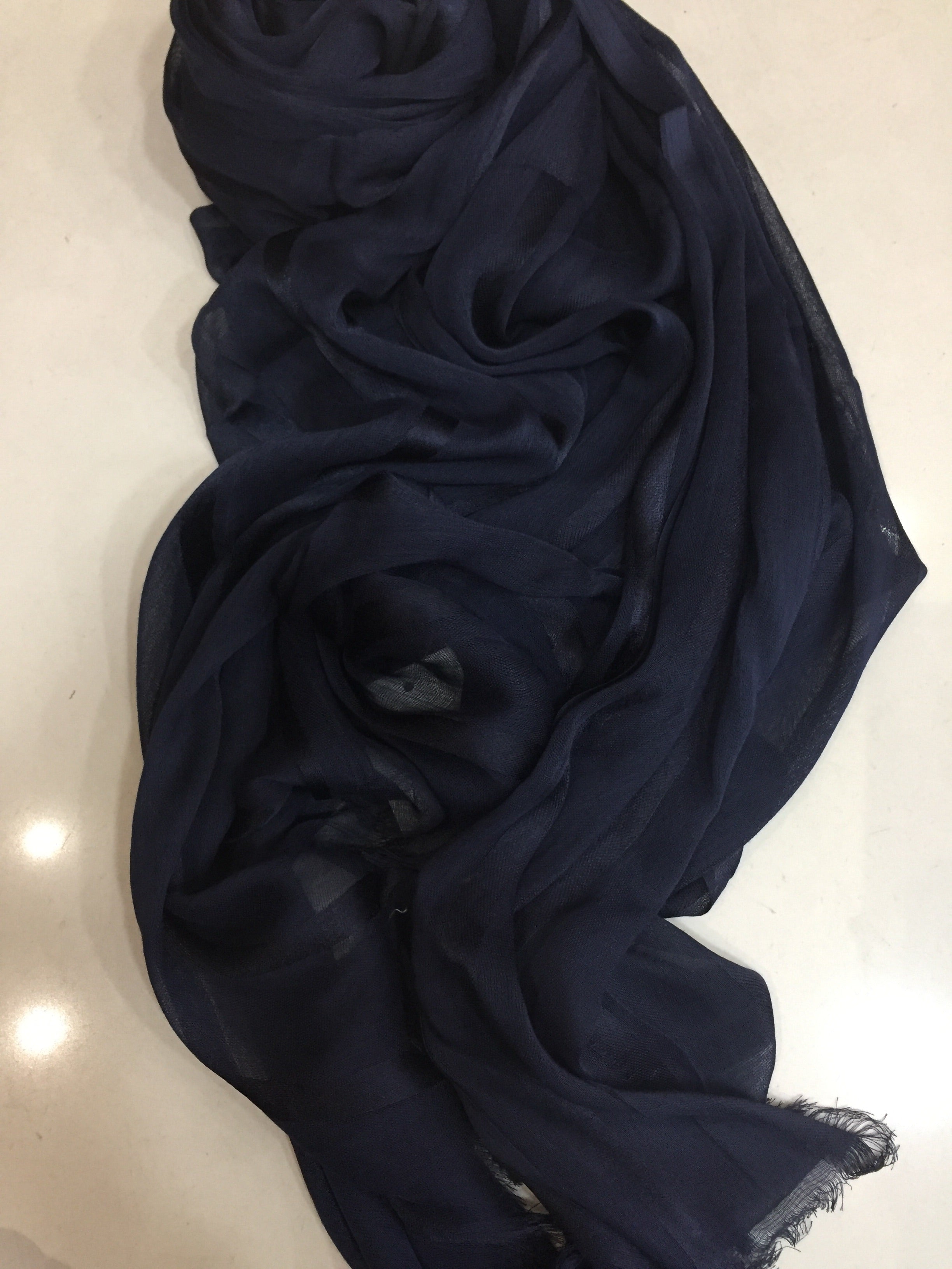 Navy with stripe detail