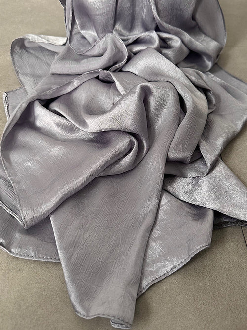 SILVER  | Crushed silk hijab