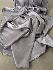 SILVER  | Crushed silk hijab