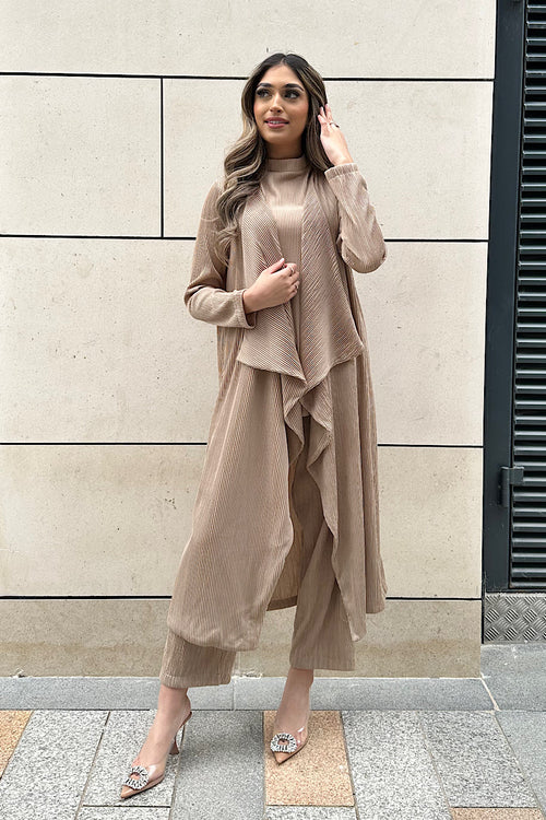 LUXURY PLISSE THREE-PIECE SET BEIGE