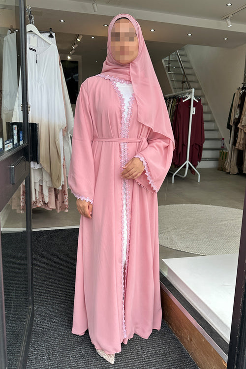 AMIRA LACE ABAYA POWDER PINK