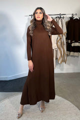 ROLL NECK TWO-PIECE SET BROWN